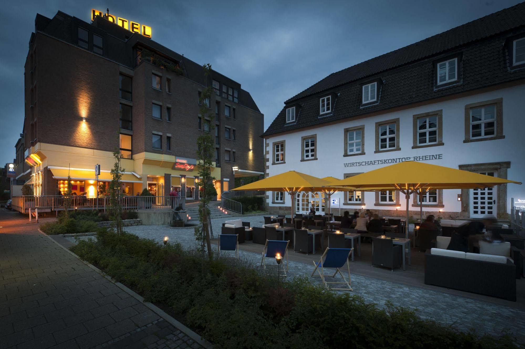 Hotel Luecke Райне Екстер'єр фото